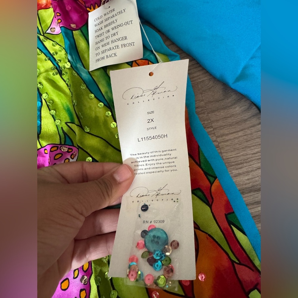 Diane Gilman Turquoise Silk Blouse - Picture 7 of 8